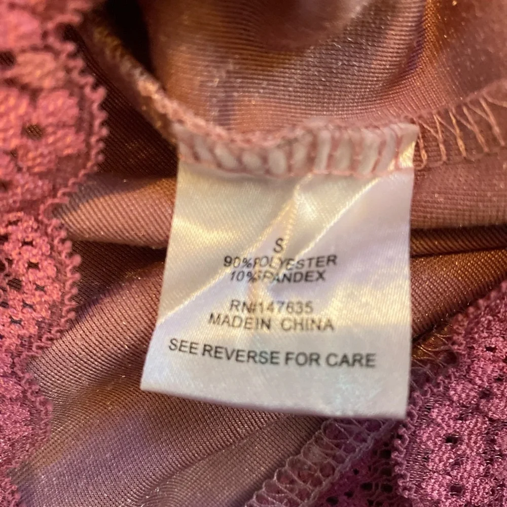 Romeo & Juliet Couture Pink Velvet Lace Trim Cami - Picture 4 of 6